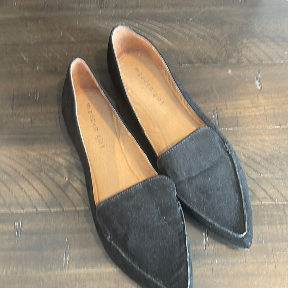 Madden girl Black Loafers 9 Suede